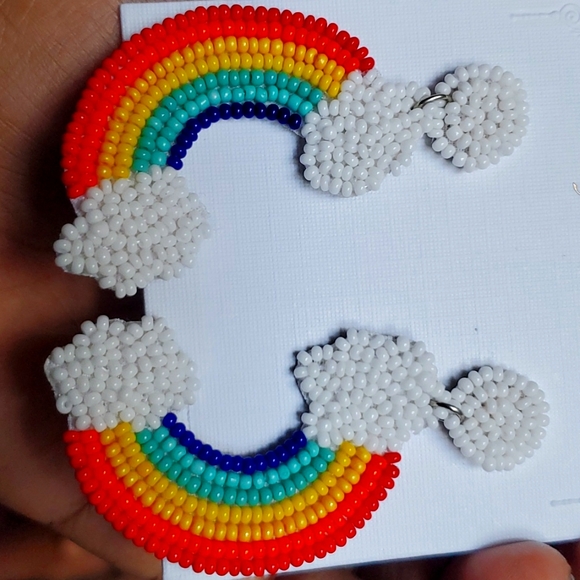 🌈 Capri Colette Rainbow earrings - Picture 4 of 4